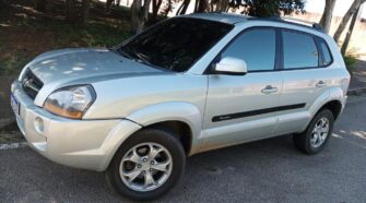 HYUNDAI - TUCSON - 2.0 MPFI GLS 16V 143CV 2WD FLEX 4P AUTOMÁTICO